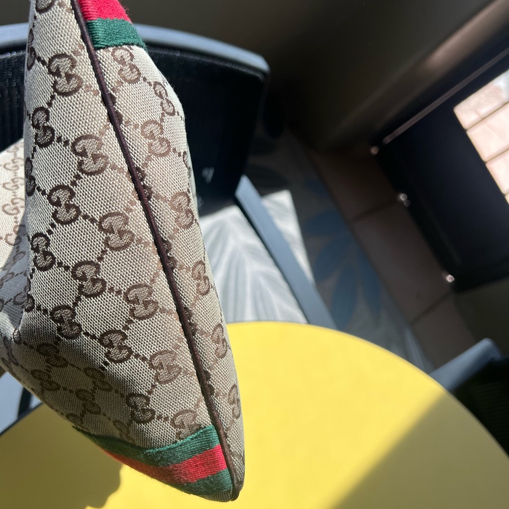 Gucci Cream and Brown Crossbody Bag with Monogram - Picture 8 of 9